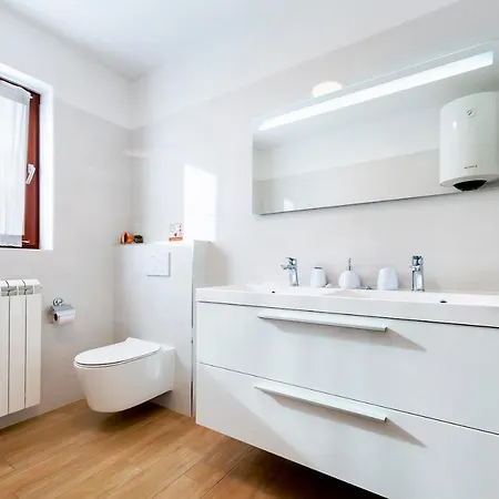 Mimi Guest house 3*
